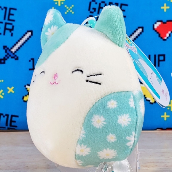 Squishmallow Kesla the Cat 3.5" Clip UltraSoft Stuffed Holiday Plush Toy NWT - Picture 6 of 12